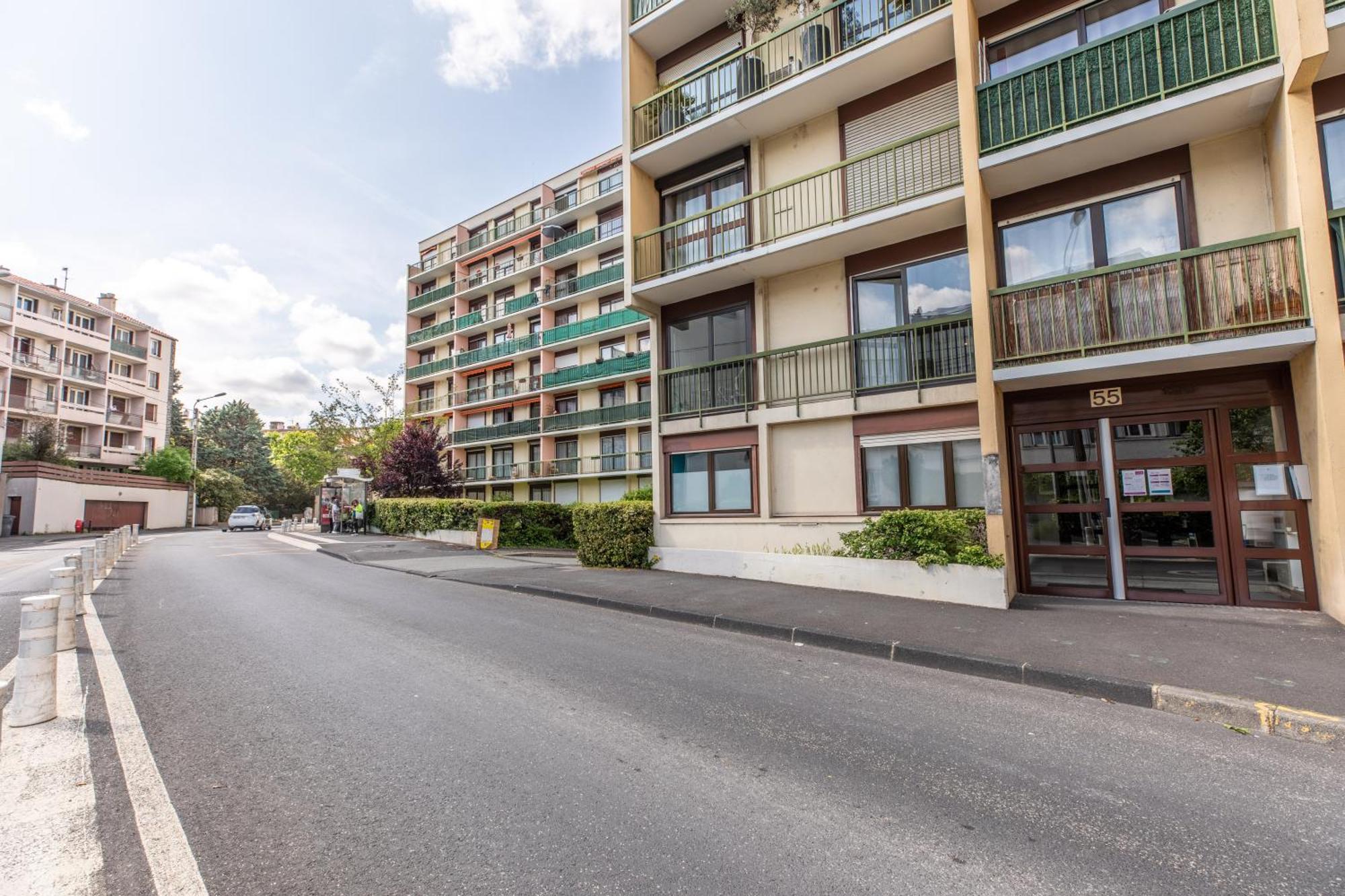 *cocoon Area* Confort & Parking Apartment